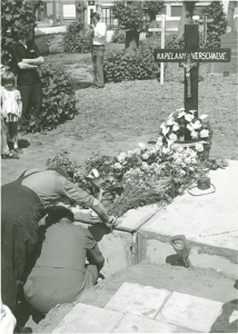 Definitieve begrafenis Verschaeve in Alveringem, 1973 [BE ADVN VFAL 279]